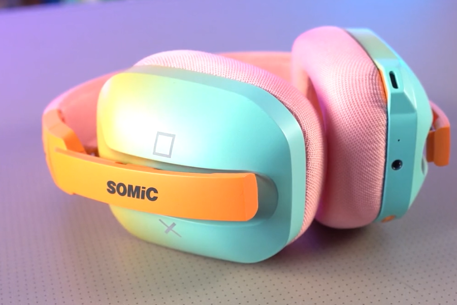 Stylish Bluetooth Gaming Headset