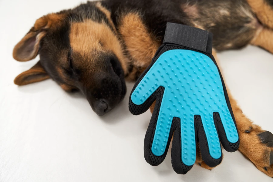 Pet Hair Removal Grooming Glove
